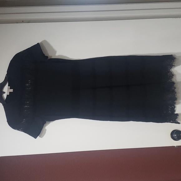 Dress - Picture 5 of 14